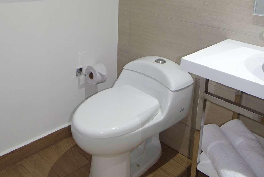 Wyndham Garden Cartagena Hotel Room photo