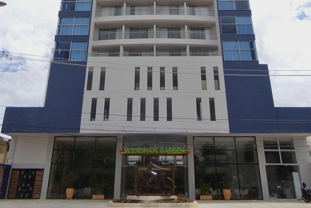 Wyndham Garden Cartagena Hotel Exterior photo